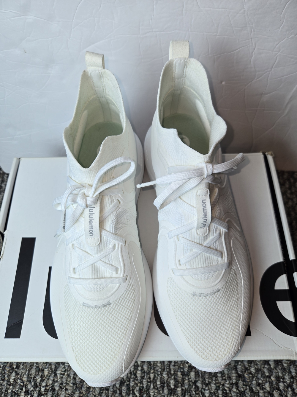 lululemon athletica Women's White Athletic Sneakers Size 10.5